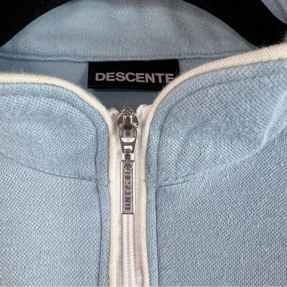 Descente sweater half zip collared pin stripes warm Light Blue white Sweater - Picture 7 of 15